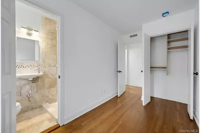 1 Echo Bay Place, New Rochelle, NY 10805 - Photo 25