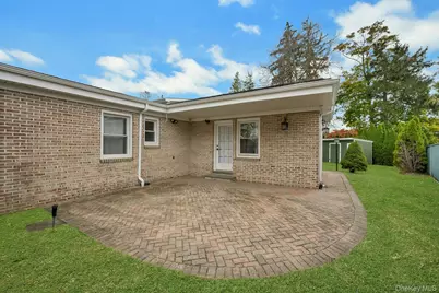 1 Echo Bay Place, New Rochelle, NY 10805 - Photo 37