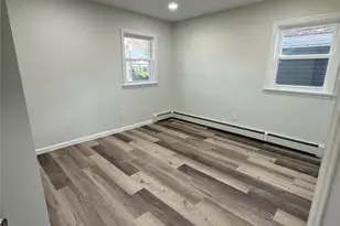 381 Grace St, Holbrook, NY 11741 - Photo 13