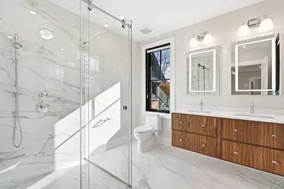 34 Clinton Avenue #5D, Dobbs Ferry, NY 10522 - Photo 11