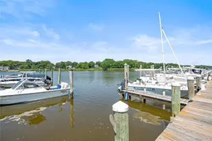 509 Oak Bluff Ct, Moriches, NY 11955 - Photo 41