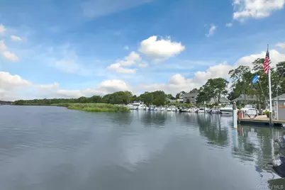 509 Oak Bluff Court, Moriches, NY 11955 - Photo 39