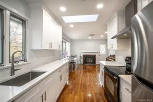 72 Old Post Rd N, Croton on Hudson, NY 10520 - Photo 3