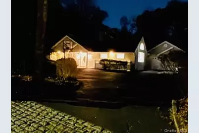 30 Darby Drive, South Huntington, NY 11746 - Photo 35