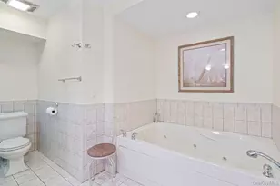 30 Darby Dr, South Huntington, NY 11746 - Photo 21