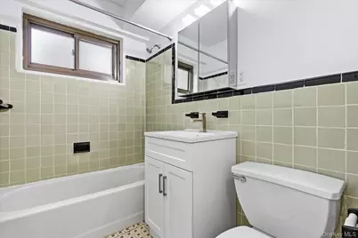 21-85 34th Avenue #2D, Astoria, NY 11106 - Photo 13