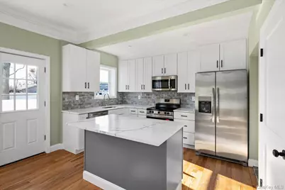 3 Williams Avenue, Amityville, NY 11701 - Photo 11