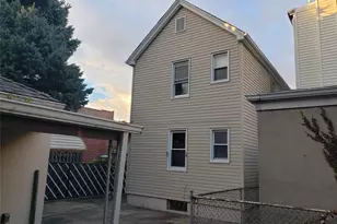 61-54 56th Ave, Maspeth, NY 11378 - Photo 19