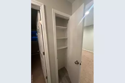 305 Deauville Parkway, Lindenhurst, NY 11757 - Photo 11