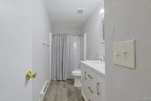 21 N Aspen Rd, Middletown, NY 10940 - Photo 3