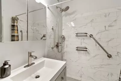 395 Westchester Avenue #3A, Port Chester, NY 10573 - Photo 5