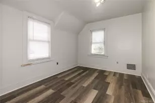 15 Clyde Ave, Hempstead, NY 11550 - Photo 11