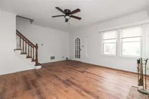 15 Clyde Ave, Hempstead, NY 11550 - Photo 7