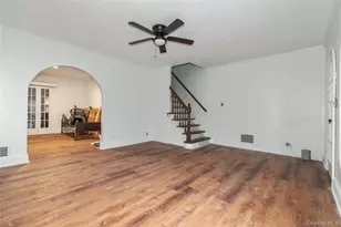 15 Clyde Ave, Hempstead, NY 11550 - Photo 5