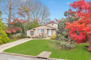 13 W 15th St, Deer Park, NY 11729 - Photo 3