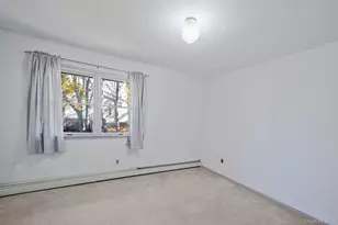 24 E 6th St, Patchogue, NY 11772 - Photo 15