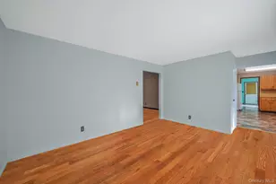 24 E 6th St, Patchogue, NY 11772 - Photo 5