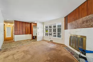 12 Park Ave, New City, NY 10956 - Photo 9