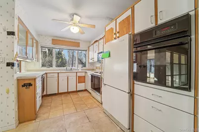 12 Park Avenue, New City, NY 10956 - Photo 13