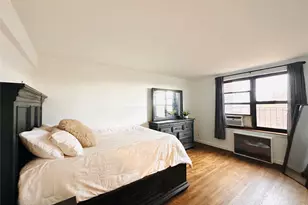 52-25 39th Rd, Woodside, NY 11377 - Photo 1