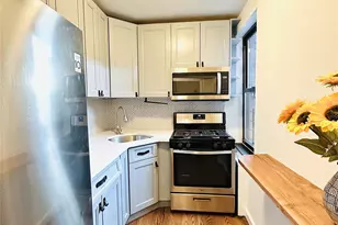 52-25 39th Rd, Woodside, NY 11377 - Photo 5