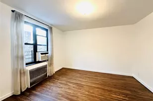 52-25 39th Rd, Woodside, NY 11377 - Photo 3