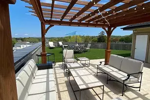 226 New York Ave, Huntington, NY 11743 - Photo 11