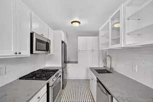 294 Bronxville Rd, Bronxville, NY 10708 - Photo 9