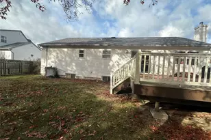 186 Islip Blvd, Islip Terrace, NY 11752 - Photo 9