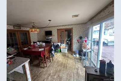 186 Islip Boulevard, Islip Terrace, NY 11752 - Photo 3