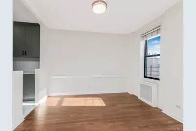 645 W 239th Street #6C, Bronx, NY 10463 - Photo 5