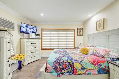 43-33 163rd Street, Flushing, NY 11358 - Photo 17