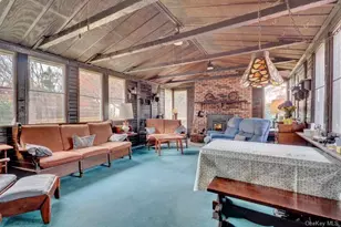 35 19th Ave, Bay Shore, NY 11706 - Photo 9