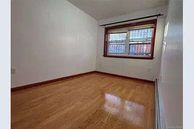 6140 148th Street #2nd Floor, Flushing, NY 11367 - Photo 5