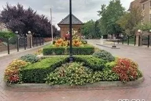 13-38 Robin Ln, Bayside, NY 11360 - Photo 5