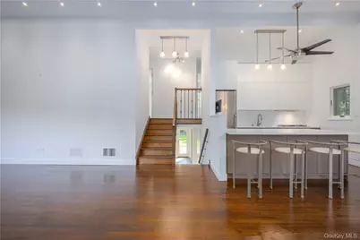 691 Wilmot Road, Scarsdale, NY 10583 - Photo 11