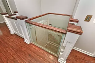 3 Pewter Pl, Dix Hills, NY 11746 - Photo 15