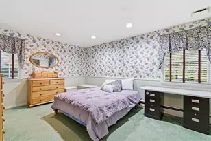 33 Marie Dr, Huntington, NY 11743 - Photo 21