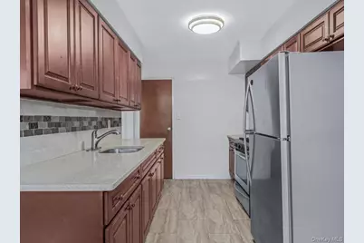 1070 E 59 Street, Brooklyn, NY 11234 - Photo 5