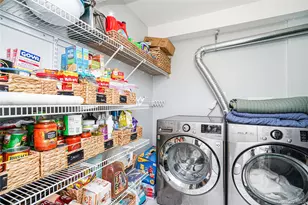 68 Gina Ct, New York, NY 10314 - Photo 17