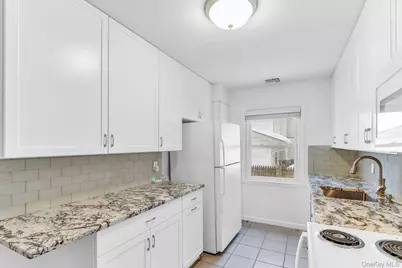 155 Lake Shore Drive, Pleasantville, NY 10570 - Photo 11