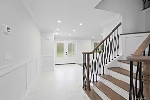 52 Woodland Rd, Roslyn, NY 11576 - Photo 3