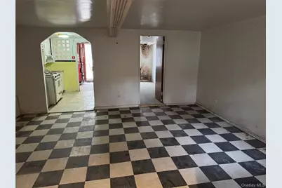 1183 Grenada Place, Bronx, NY 10466 - Photo 7