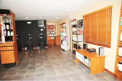 2885 State Route 17K, Middletown, NY 10941 - Photo 9