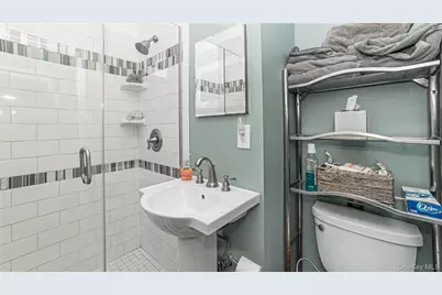 105 7th Street, Hicksville, NY 11801 - Photo 13