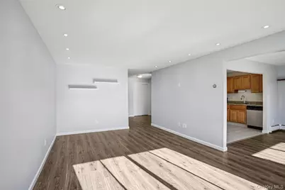 262 Country Club Lane, Pomona, NY 10970 - Photo 11