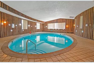 262 Country Club Lane, Pomona, NY 10970 - Photo 41