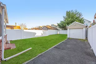 88-30 Cooper Ave, Glendale, NY 11385 - Photo 23