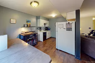 26 Cooper Rd, Poughkeepsie, NY 12603 - Photo 11