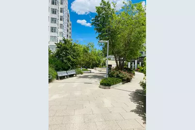 40-28 College Point Boulevard #1002, Flushing, NY 11354 - Photo 27